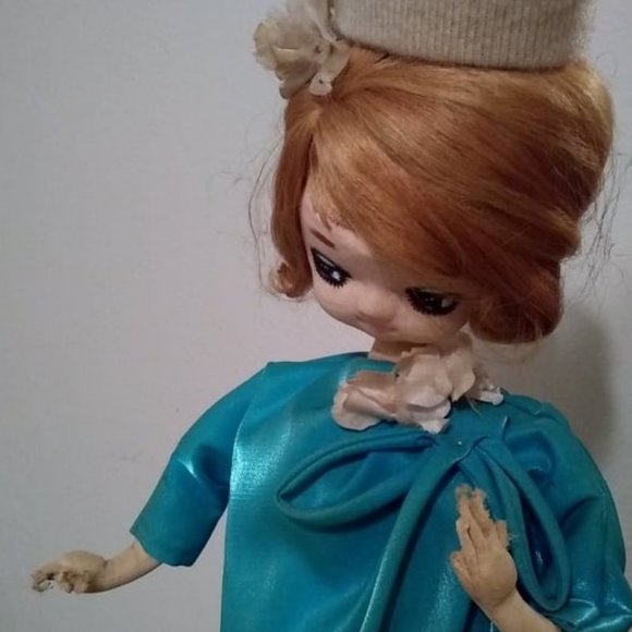Rare 60's Retro Mod MCM Beautiful Big Eye Doll, Blue Satin Dress, Pillbox Hat - Picture 3 of 9